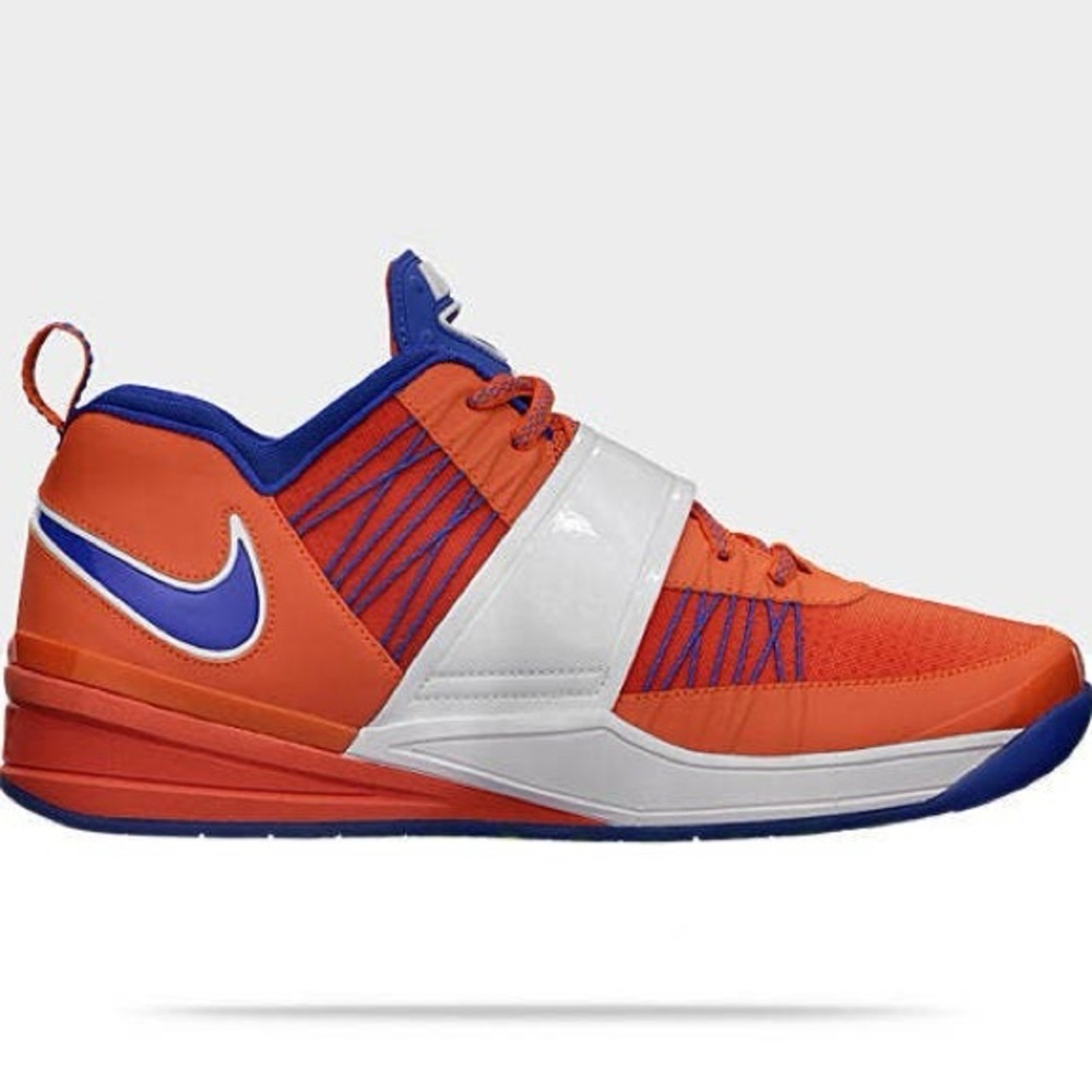 Nike Zoom Revis NY "Knicks" orange creamsicle size 10